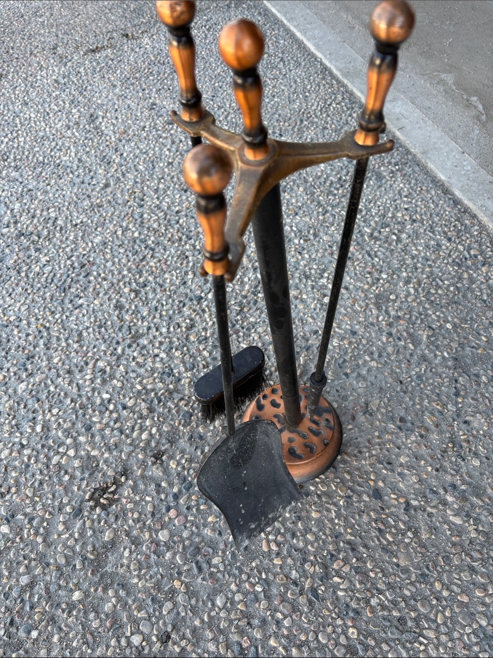 4pc fire place set - brush, poker, shovel metal